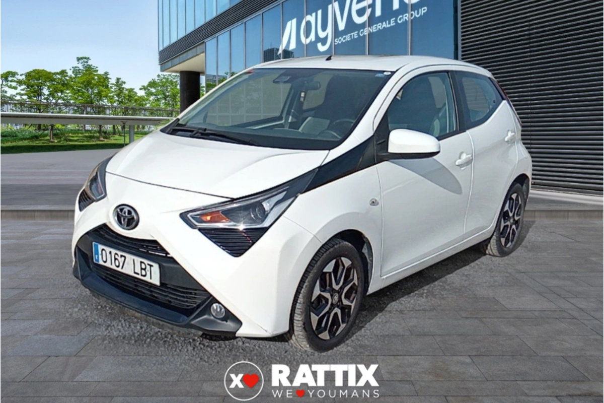 TOYOTA aygo ii 2018 5p Aygo 1.0 x-play 72cv